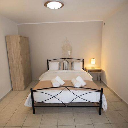 Апартаменты Syros Moments Эрмуполис Экстерьер фото